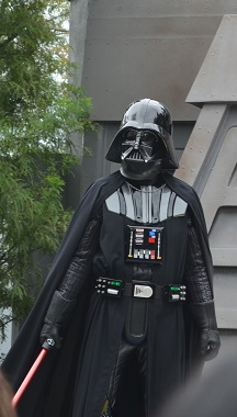 Disney - Star Wars Weekends Darth Vader